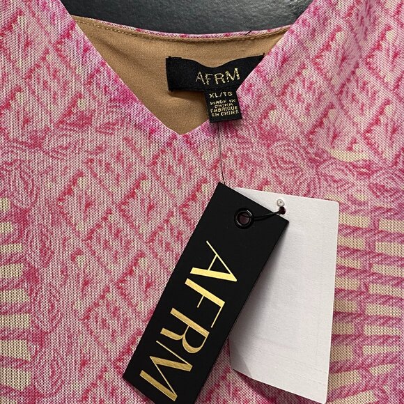 Beautiful NWT! AFRM Pink Dress Size XL - Picture 4 of 7